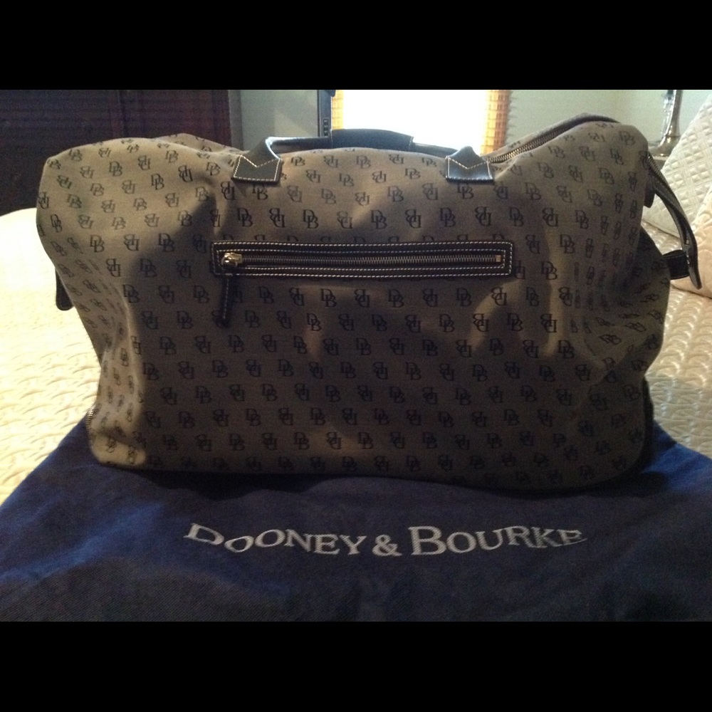 Dooney & Bourke travel bag